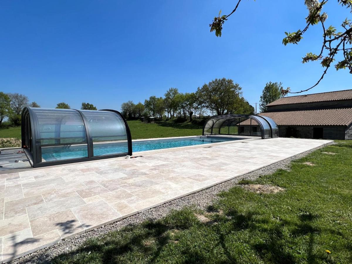 Le Poiré-sur-Vie La Milliere - Piscine & Campagne - Cathelineau & Lescure B&B 외부 사진